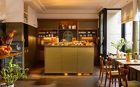 Coq Hotel Paris